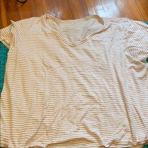 American Eagle shirt